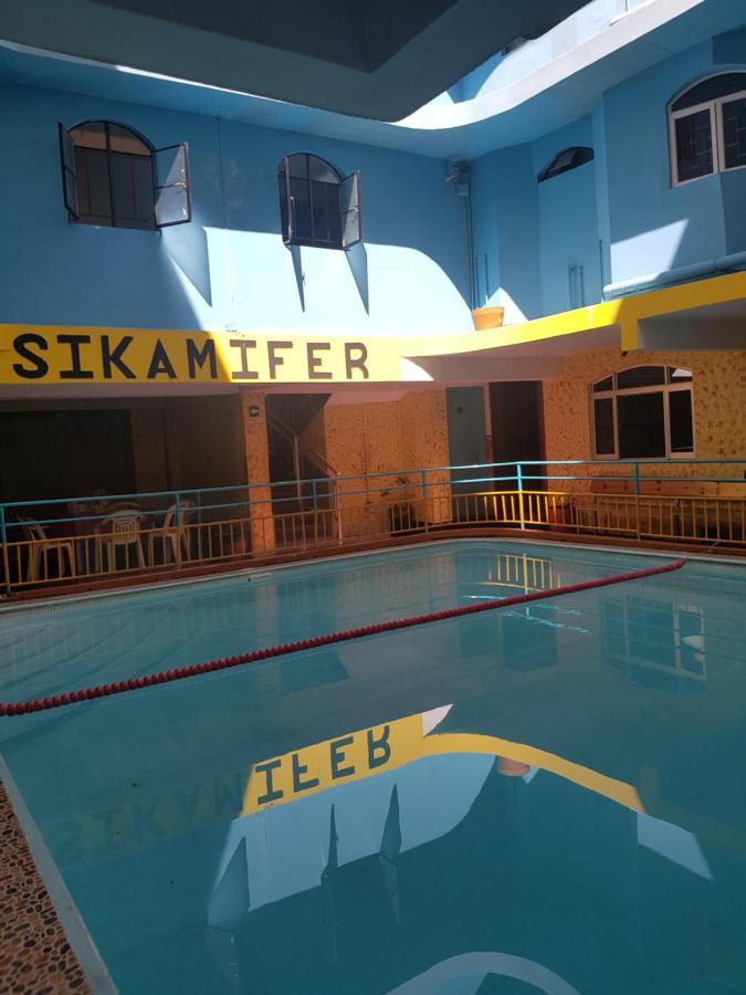 Sikamifer Otel Quatre Bornes Dış mekan fotoğraf